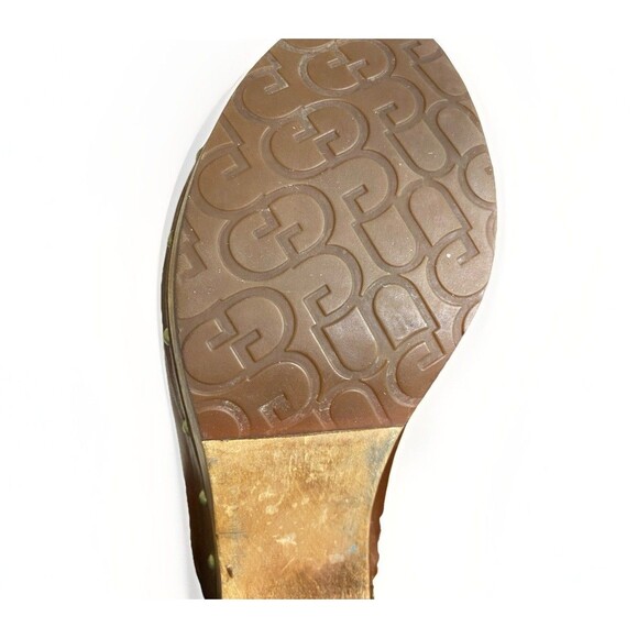UGG #3201 Women's Brown Leather Studded Round Toe Heeled Clogs Sz 7  Wood Heels - Picture 8 of 9
